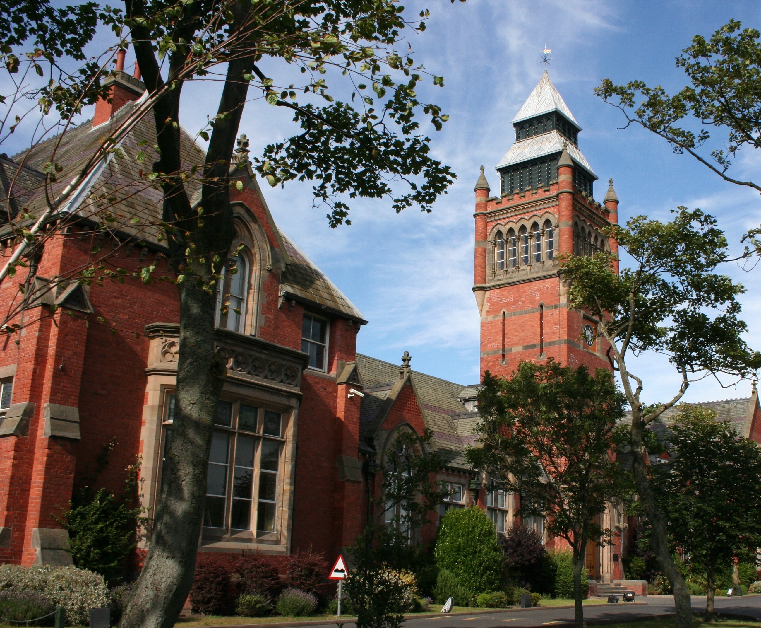 Merchant Taylors' Boys' School